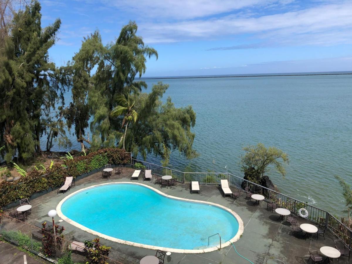 Hilo Bay Hotel Exterior photo